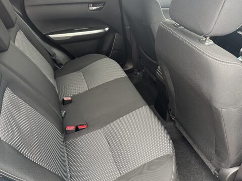 Suzuki Vitara 1.4 Boosterjet 48V Hybrid SZ-T 5dr 31