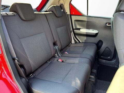 Suzuki Ignis 1.2 Dualjet SHVS SZ5 5dr 31