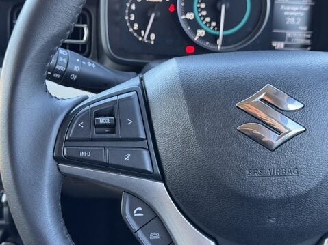 Suzuki Ignis 1.2 Dualjet SHVS SZ5 5dr 25