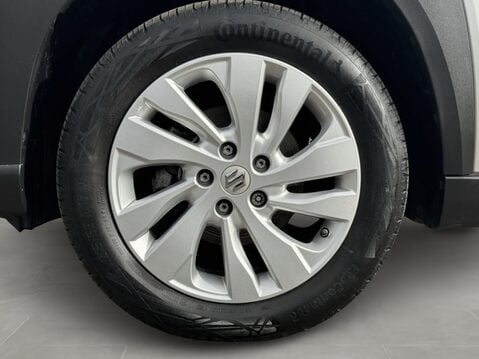 Suzuki S-Cross 1.4 Boosterjet 48V Hybrid Motion 5dr 14