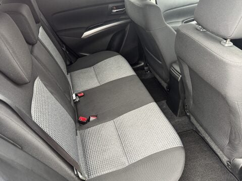 Suzuki S-Cross 1.4 Boosterjet 48V Hybrid Motion 5dr 31