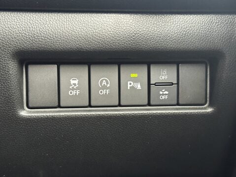 Suzuki Swift 1.2 Dualjet 83 12V Hybrid SZ5 5dr 28