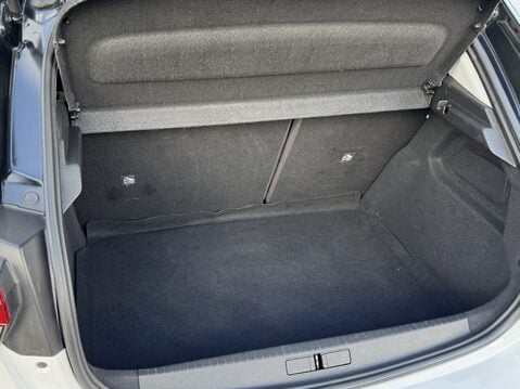 Vauxhall Corsa 1.2 Turbo Elite Nav Premium 5dr Auto 37