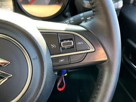 Suzuki Jimny 1.5 SZ5 ALLGRIP 3dr 20