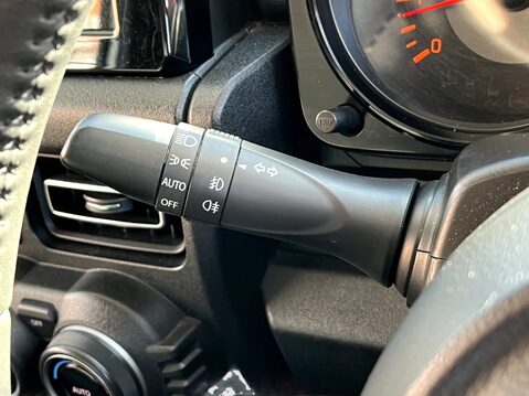 Suzuki Jimny 1.5 SZ5 ALLGRIP 3dr 21