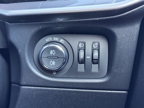 Vauxhall Mokka 1.2 Turbo 100 Elite Nav Premium 5dr 30