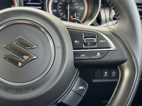 Suzuki Swift 1.2 Dualjet 83 12V Hybrid SZ5 5dr Auto 27