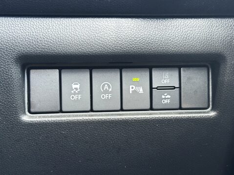 Suzuki Swift 1.2 Dualjet 83 12V Hybrid SZ5 5dr Auto 29