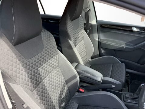 Skoda Rapid Spaceback 1.0 TSI 95 SE Tech 5dr DSG 15