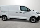 Vauxhall Vivaro 2700 1.5d 120PS Dynamic H1 Van 10