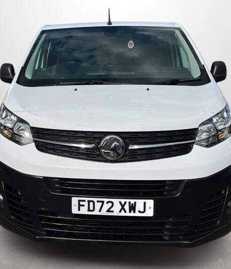 Vauxhall Vivaro 2700 1.5d 120PS Dynamic H1 Van