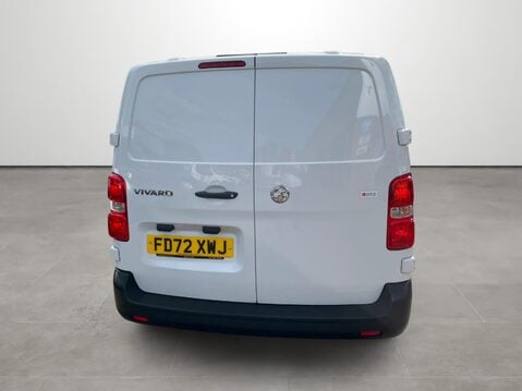 Vauxhall Vivaro 2700 1.5d 120PS Dynamic H1 Van 8