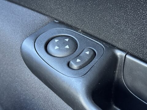 Fiat 500 1.0 Mild Hybrid 3dr 29