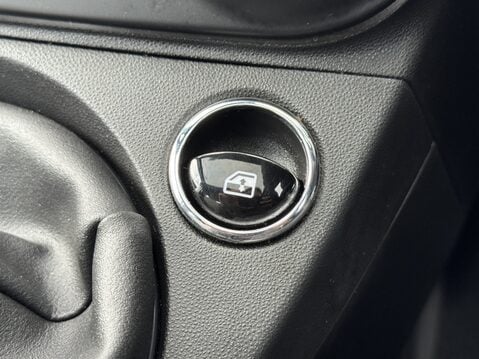 Fiat 500 1.0 Mild Hybrid Dolcevita [Part Leather] 3dr 26