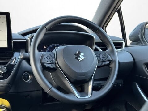 Suzuki Swace 1.8 Hybrid Ultra 5dr CVT 17