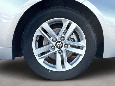 Suzuki Swace 1.8 Hybrid Ultra 5dr CVT 12