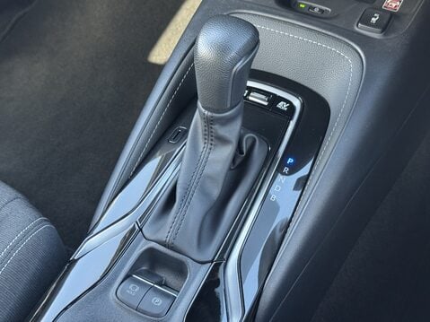 Suzuki Swace 1.8 Hybrid Ultra 5dr CVT 26