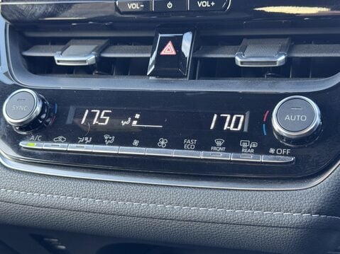 Suzuki Swace 1.8 Hybrid Ultra 5dr CVT 24