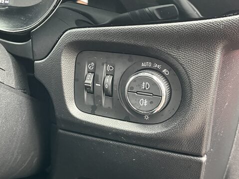 Vauxhall Corsa 1.2 Turbo Elite Nav Premium 5dr 21