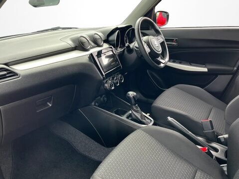 Suzuki Swift 1.0 Boosterjet SZ5 5dr Auto 2