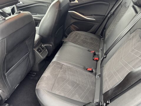 Vauxhall Grandland 1.2 Hybrid [136] Ultimate 5dr e-DCT6 36