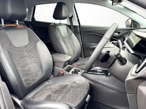 Vauxhall Grandland 1.2 Hybrid [136] Ultimate 5dr e-DCT6 18