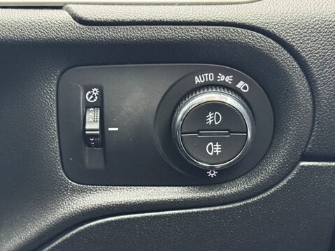 Vauxhall Grandland 1.2 Hybrid [136] Ultimate 5dr e-DCT6 32