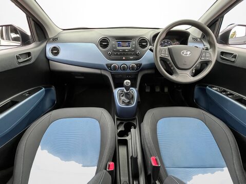 Hyundai i10 1.2 SE 5dr 16