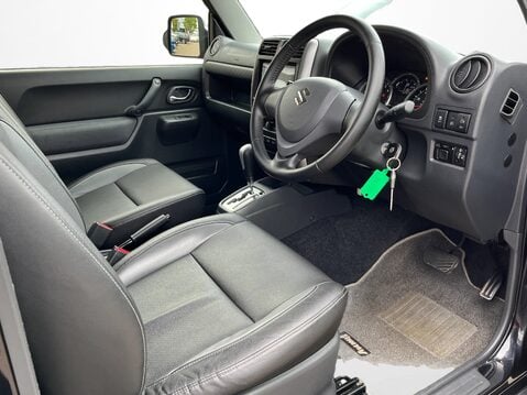 Suzuki Jimny 1.3 VVT SZ4 3dr Auto 14