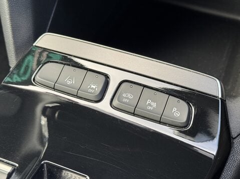 Vauxhall Mokka 100kW Ultimate 50kWh 5dr Auto 25