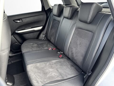Suzuki Vitara 1.6 SZ5 5dr 35