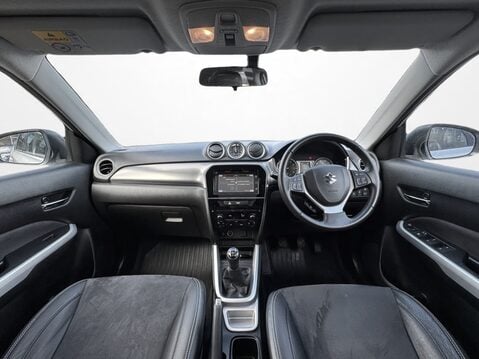 Suzuki Vitara 1.6 SZ5 5dr 17