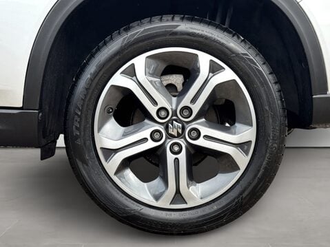 Suzuki Vitara 1.6 SZ5 5dr 13