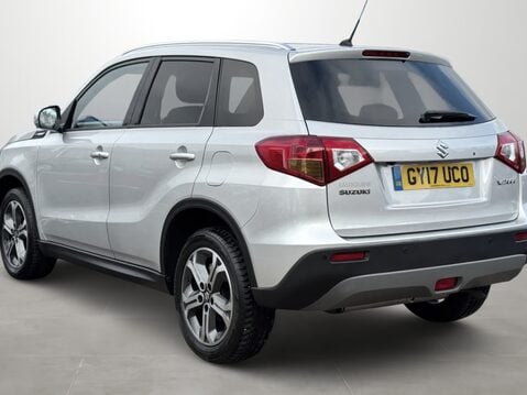 Suzuki Vitara 1.6 SZ5 5dr 3
