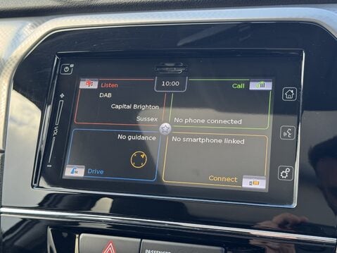 Suzuki Vitara 1.6 SZ5 5dr 23