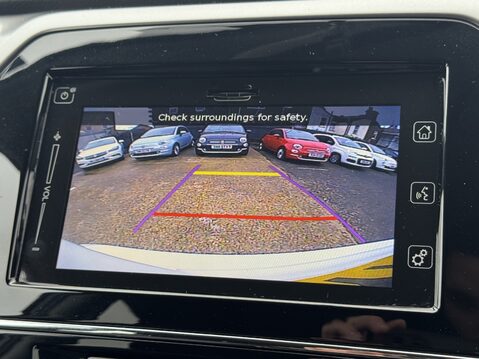 Suzuki Vitara 1.4 Boosterjet SZ-T 5dr Auto 23