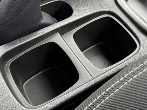 Suzuki Vitara 1.4 Boosterjet SZ-T 5dr Auto 26