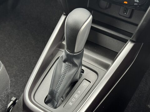 Suzuki Vitara 1.4 Boosterjet SZ-T 5dr Auto 25