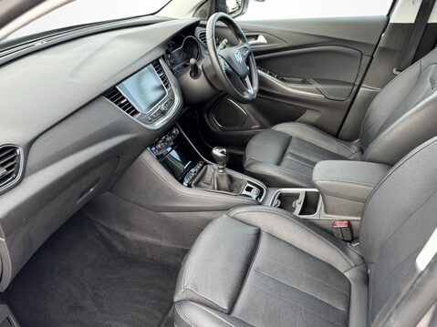 Vauxhall Grandland X 1.2 Turbo Elite Nav 5dr 2