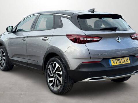 Vauxhall Grandland X 1.2 Turbo Elite Nav 5dr 3