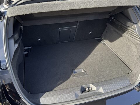 Vauxhall Astra 1.2 Turbo 130 GS 5dr 33