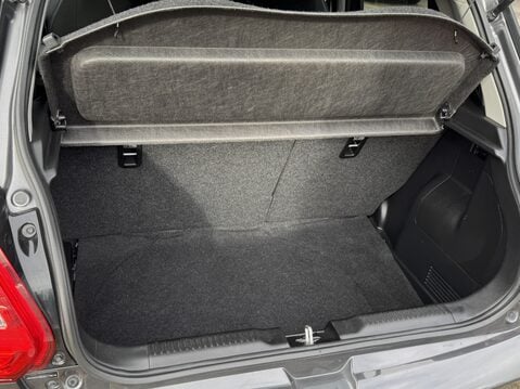 Suzuki Swift 1.4 Boosterjet Sport 5dr 33