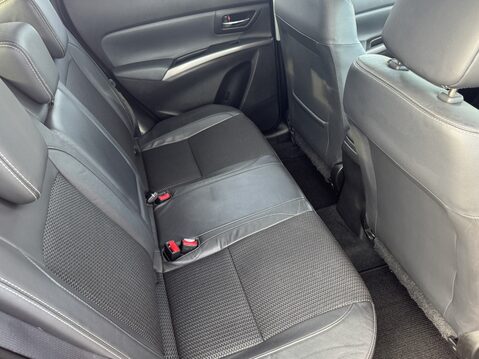 Suzuki S-Cross 1.4 Boosterjet 48V Hybrid Ultra ALLGRIP 5dr 29