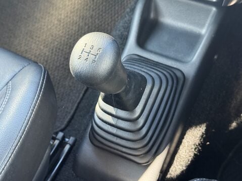 Suzuki Jimny 1.3 VVT SZ4 3dr 24