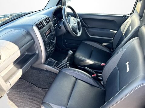 Suzuki Jimny 1.3 VVT SZ4 3dr 2