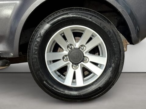Suzuki Jimny 1.3 VVT SZ4 3dr 13