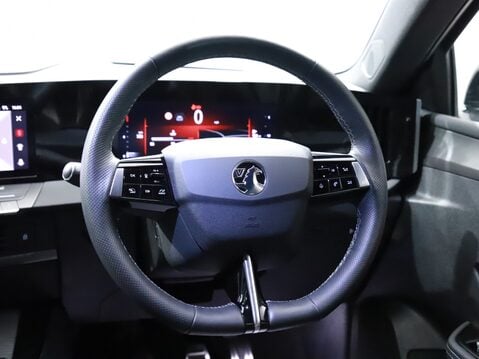 Vauxhall Astra 1.2 Turbo 130 GS Line 5dr 17