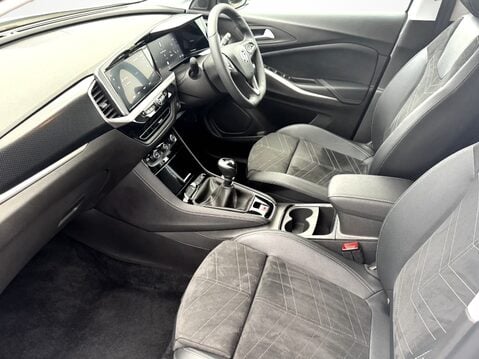 Vauxhall Grandland 1.2 Turbo Ultimate 5dr 2