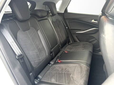 Vauxhall Grandland 1.2 Turbo Ultimate 5dr 35