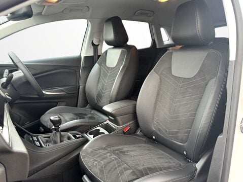 Vauxhall Grandland 1.2 Turbo Ultimate 5dr 19